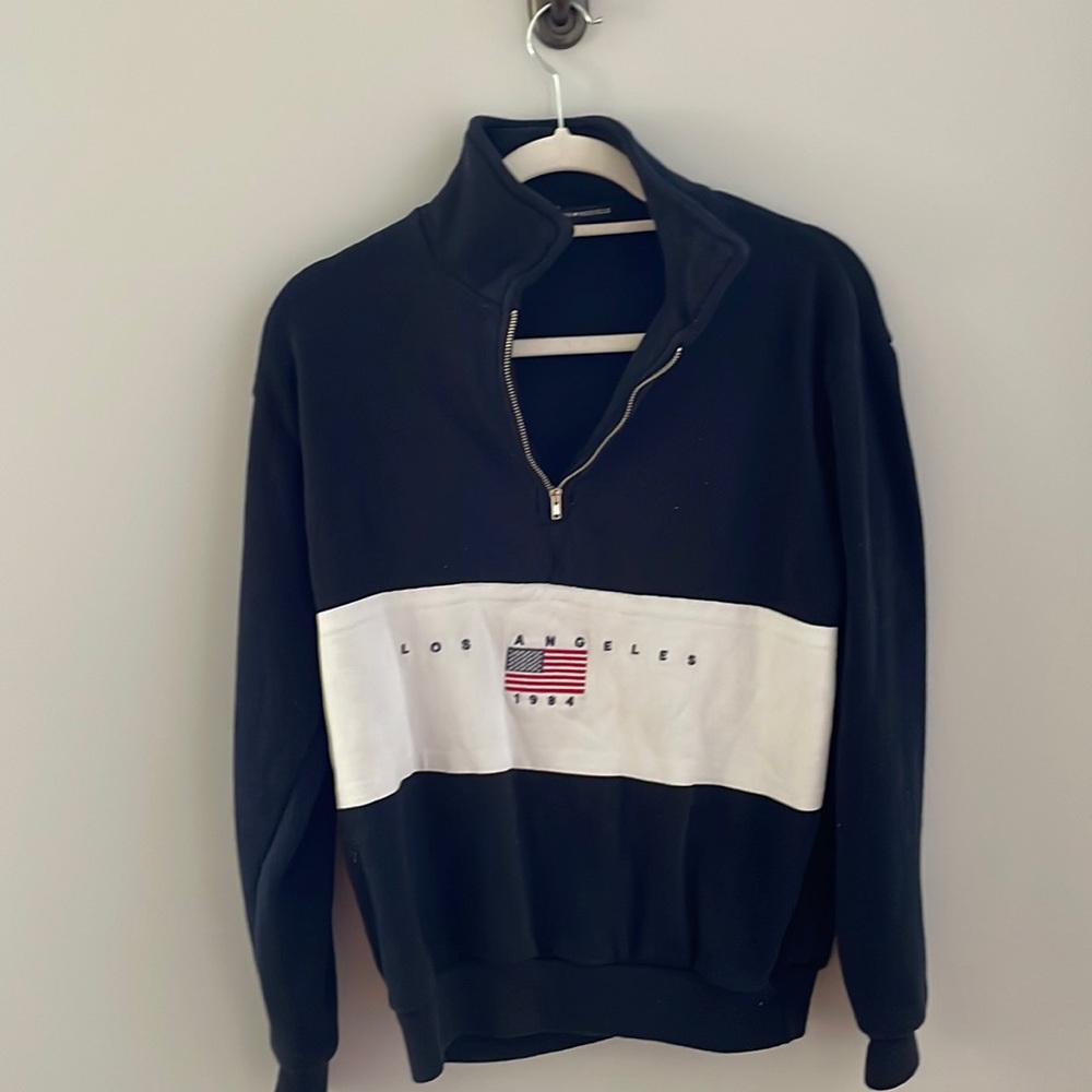 Brandy Melville Sweatshirt